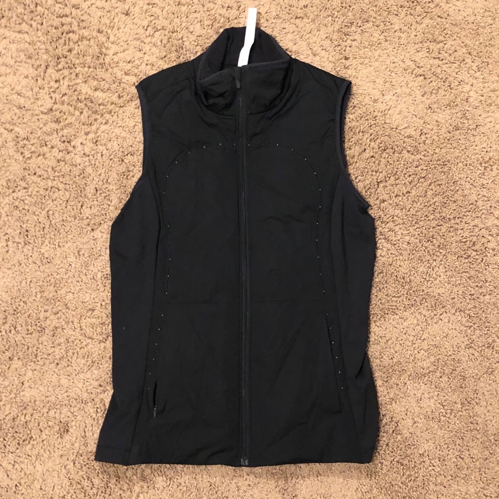 Lululemon Women’s Vest - Size 12